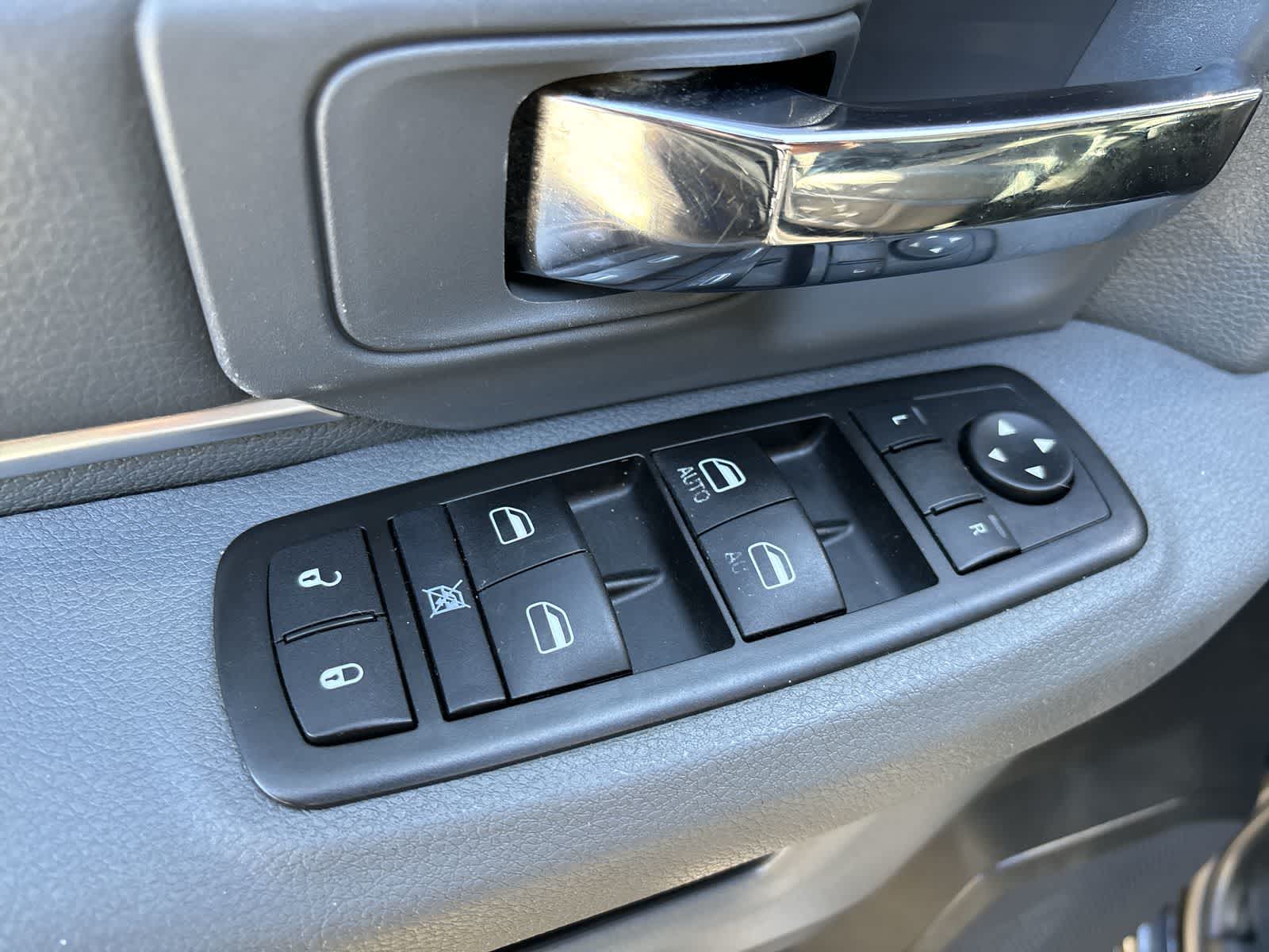 Thumbnail: 2015 RAM 1500 - 9
