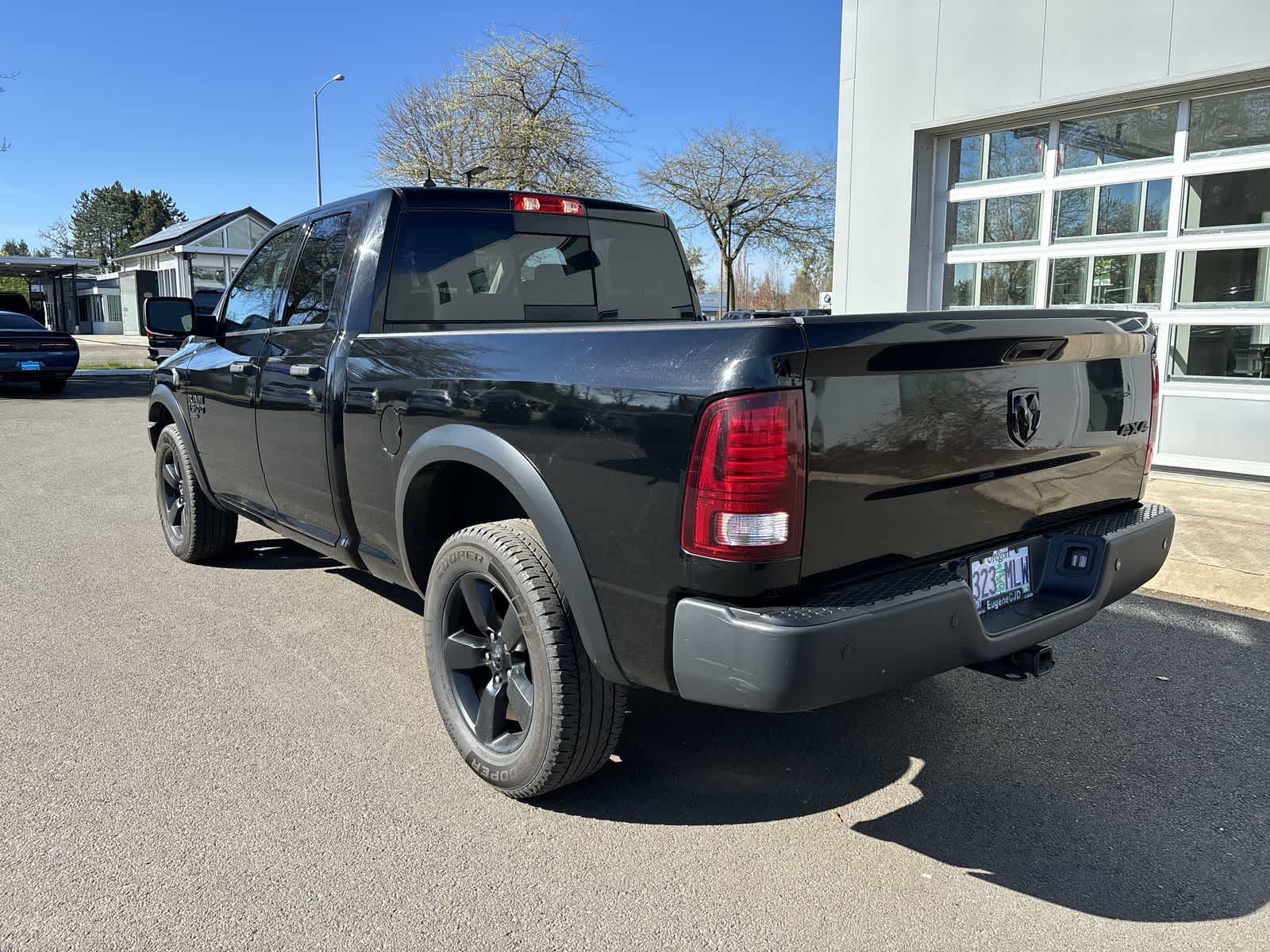 Thumbnail: 2020 RAM 1500 Classic - 3