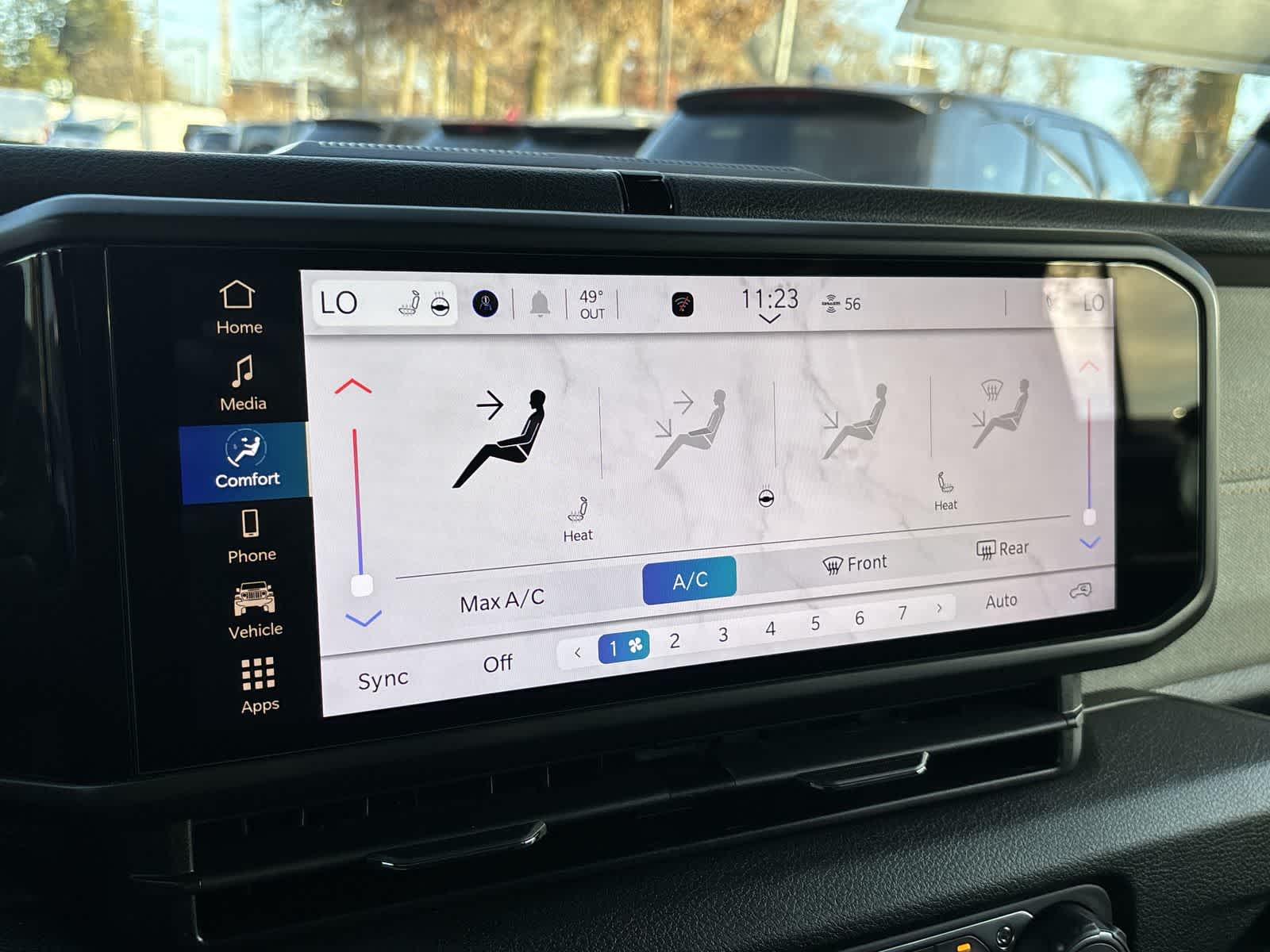 Thumbnail: 2026 Jeep Wrangler - 15