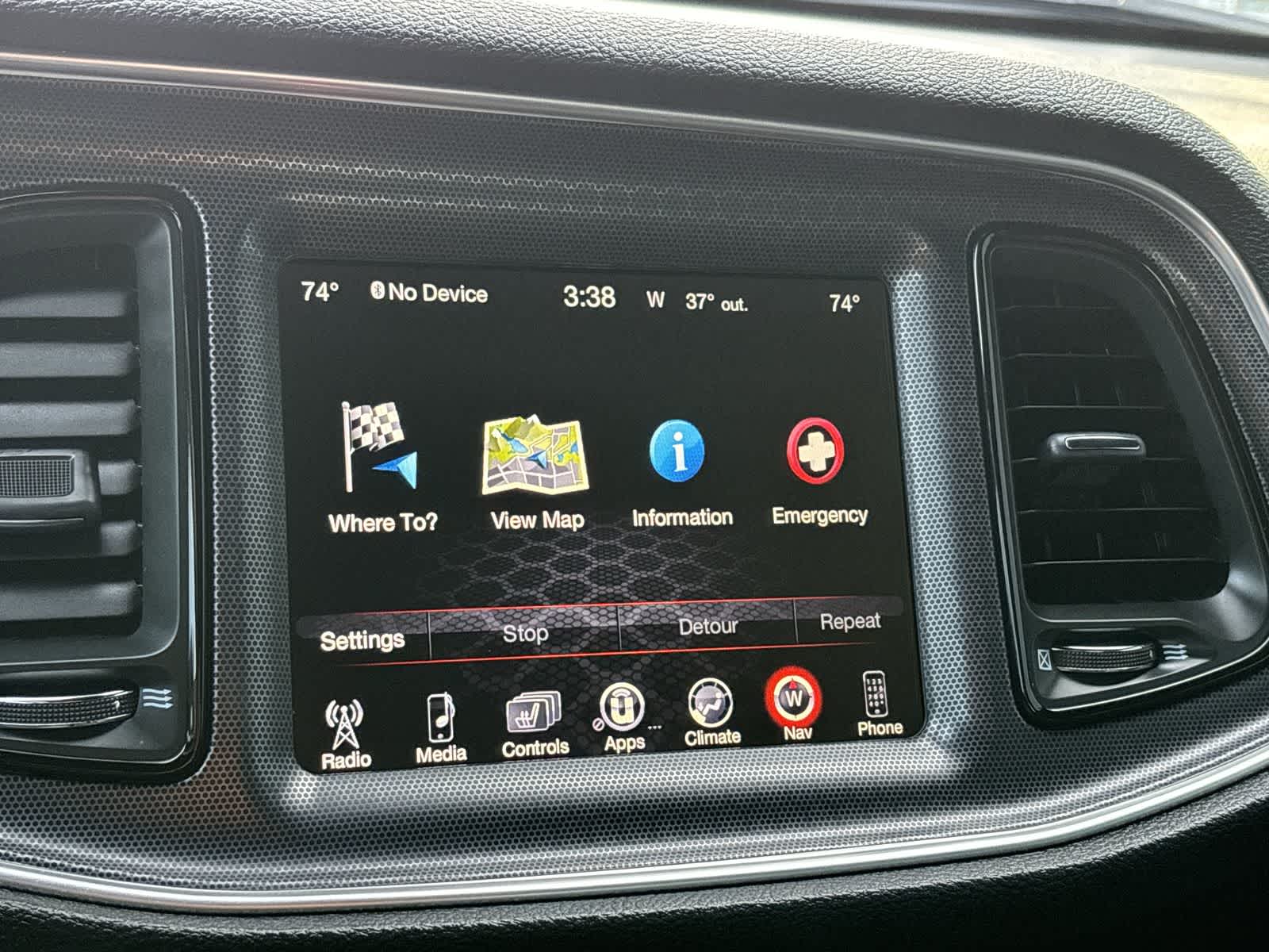 Thumbnail: 2015 Dodge Challenger - 21