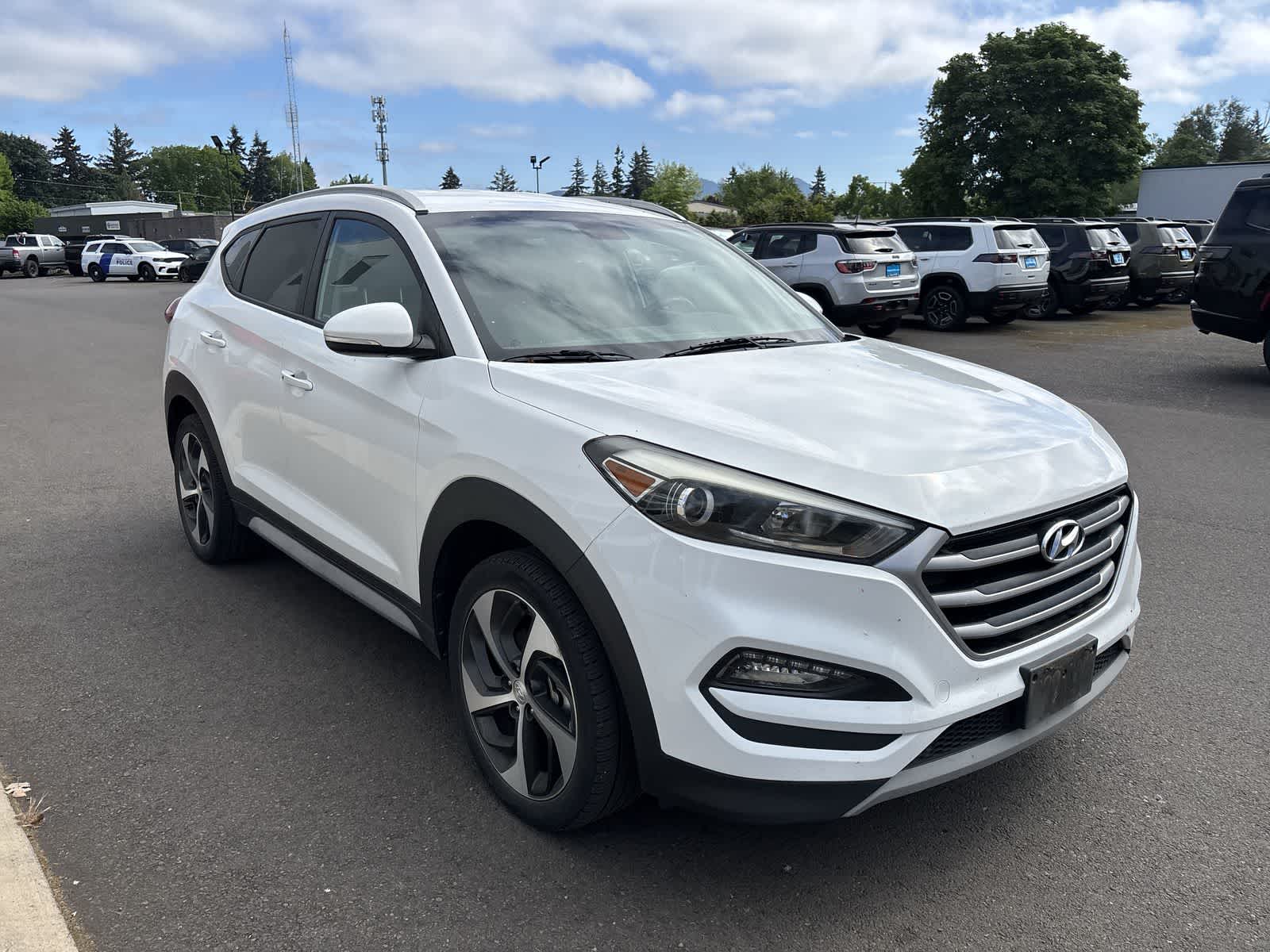 Thumbnail: 2017 Hyundai Tucson - 6