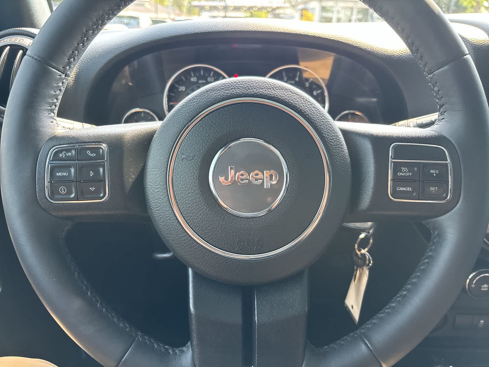 Thumbnail: 2018 Jeep Wrangler - 12