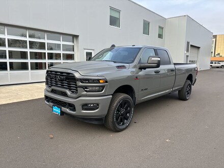 2026 Ram 3500 Big Horn Pickup