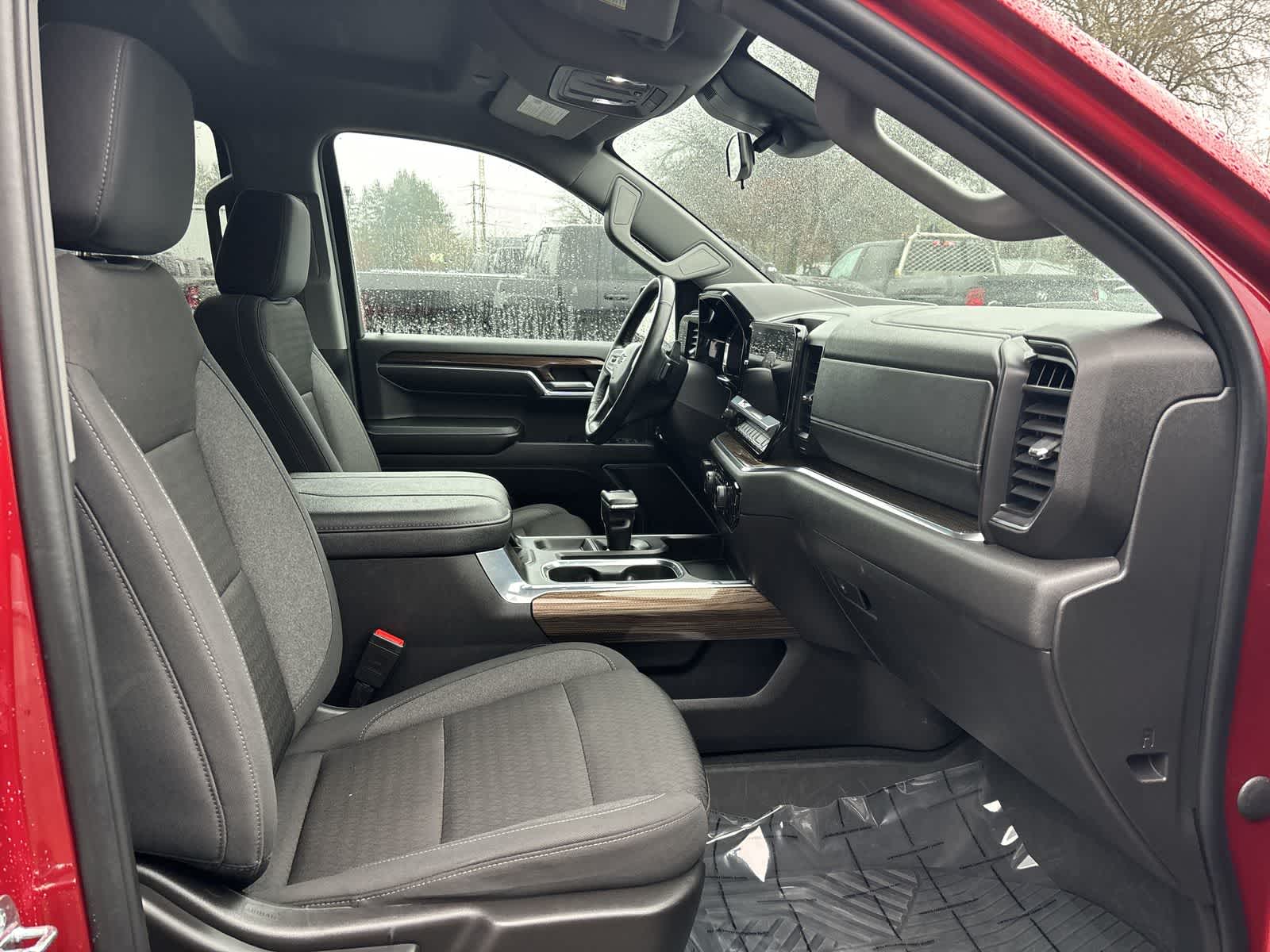 Thumbnail: 2023 Chevrolet Silverado 1500 - 6