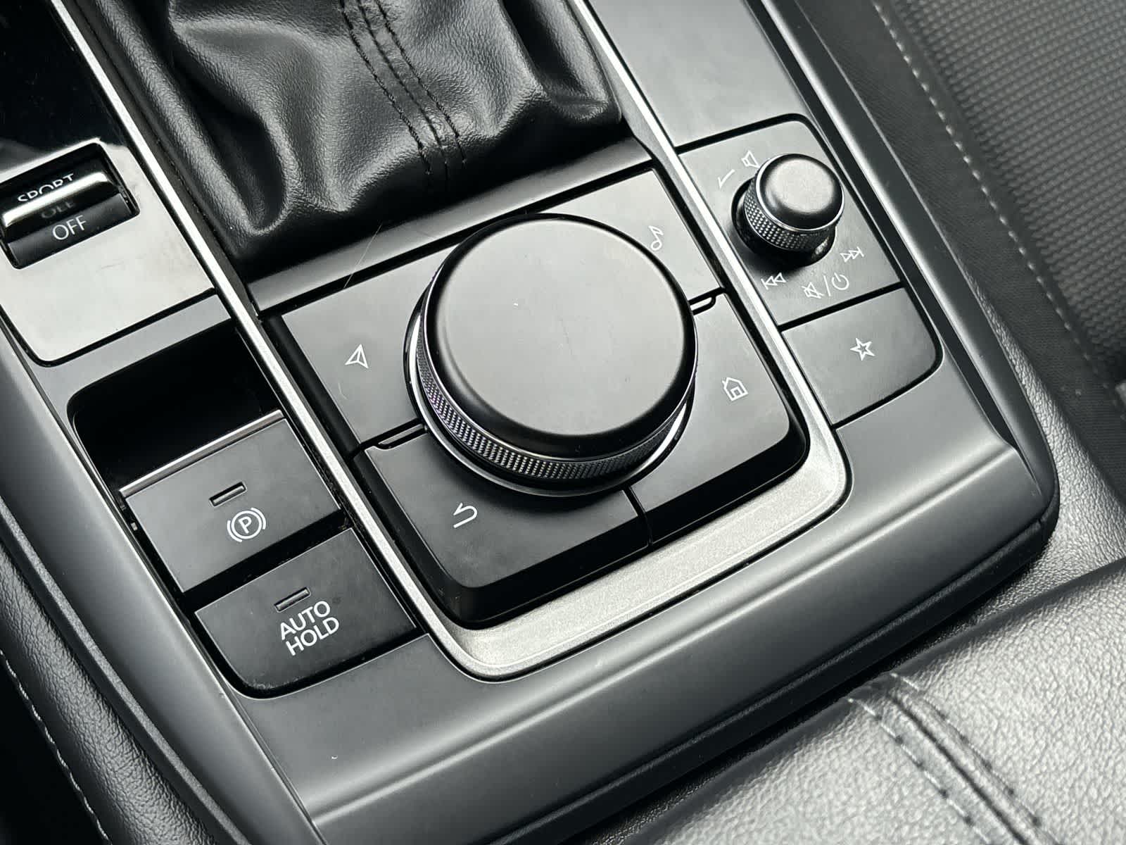 Thumbnail: 2023 Mazda CX-30 - 25