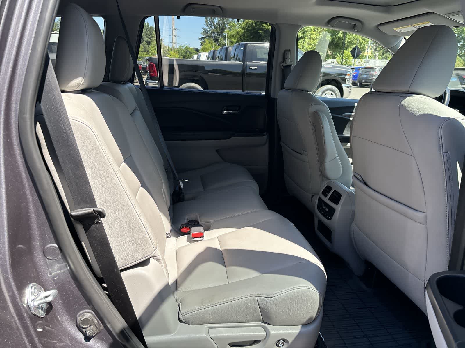 Thumbnail: 2021 Honda Pilot - 7