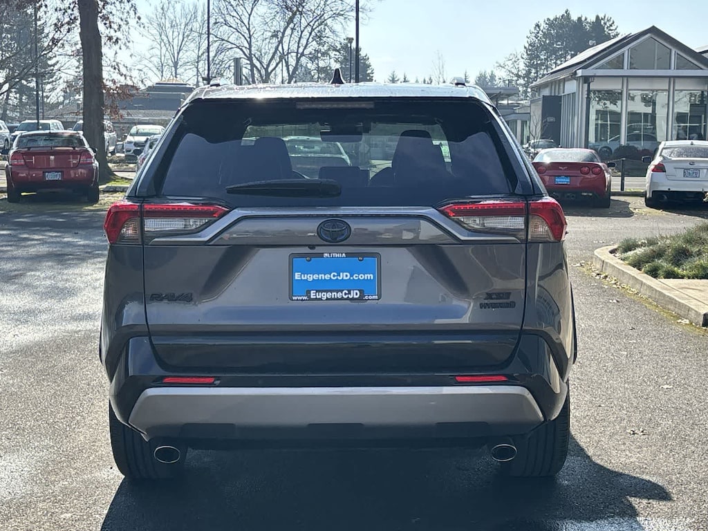 Used 2022 Toyota RAV4 Hybrid XSE SUV