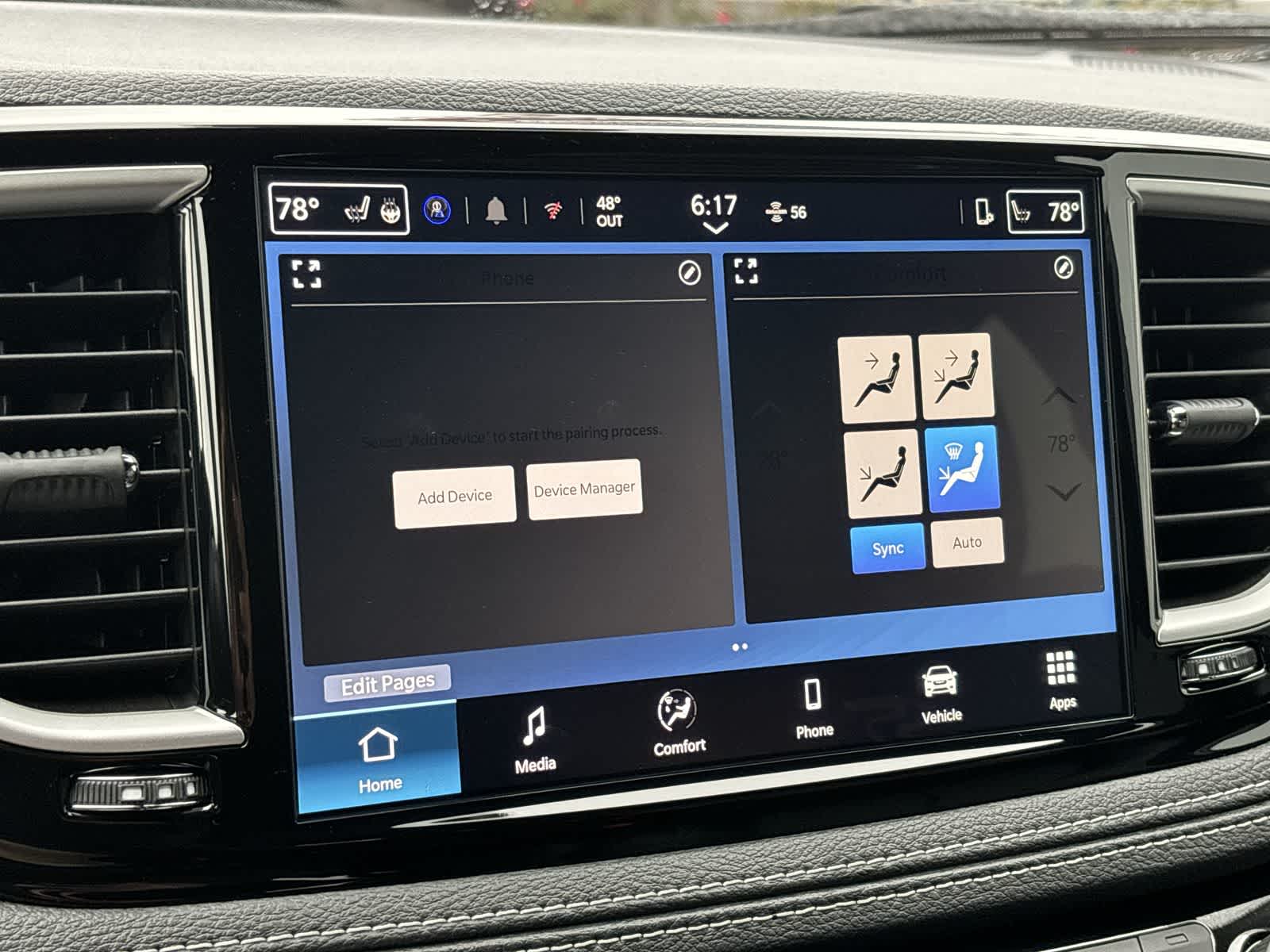 Thumbnail: 2026 Chrysler Pacifica - 16