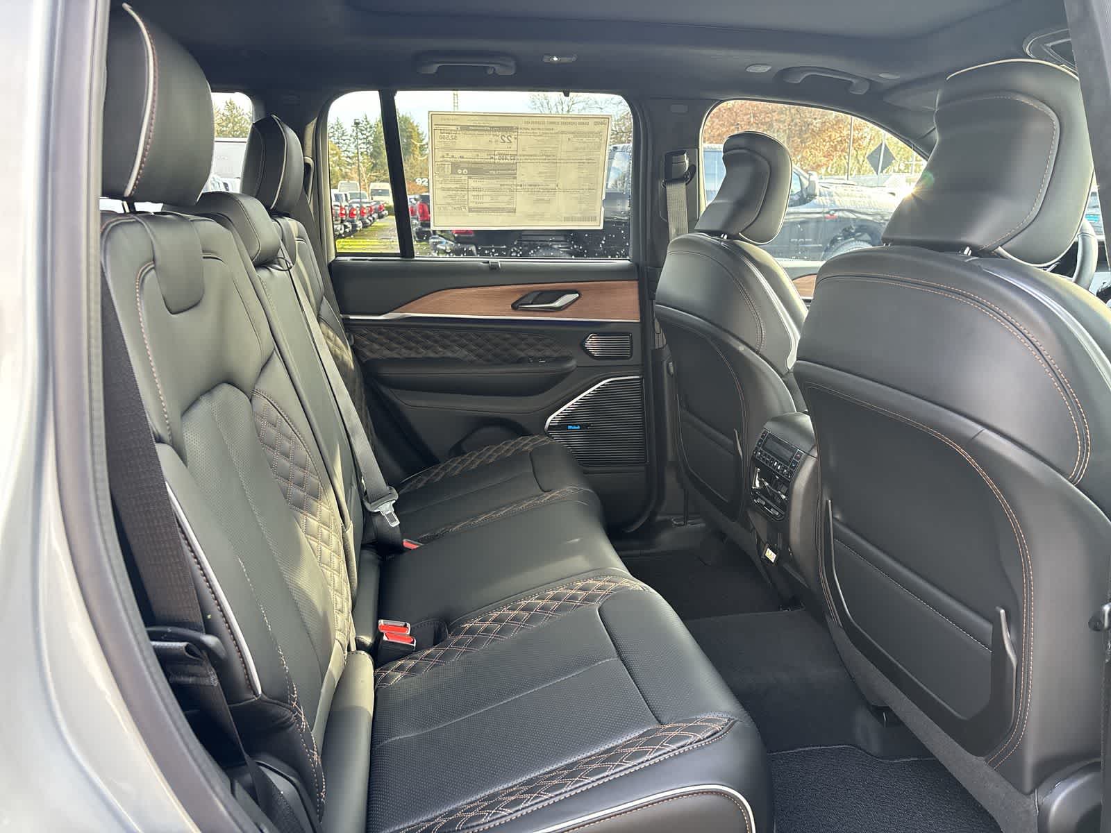 Thumbnail: 2025 Jeep Grand Cherokee - 7