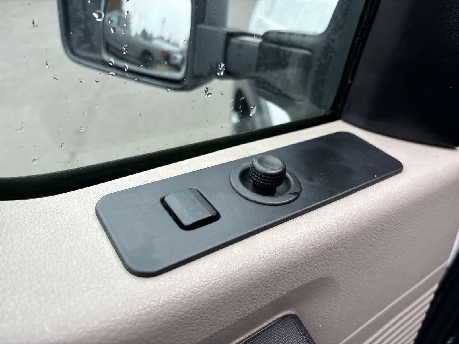 Thumbnail: 2009 Ford F-350 - 14