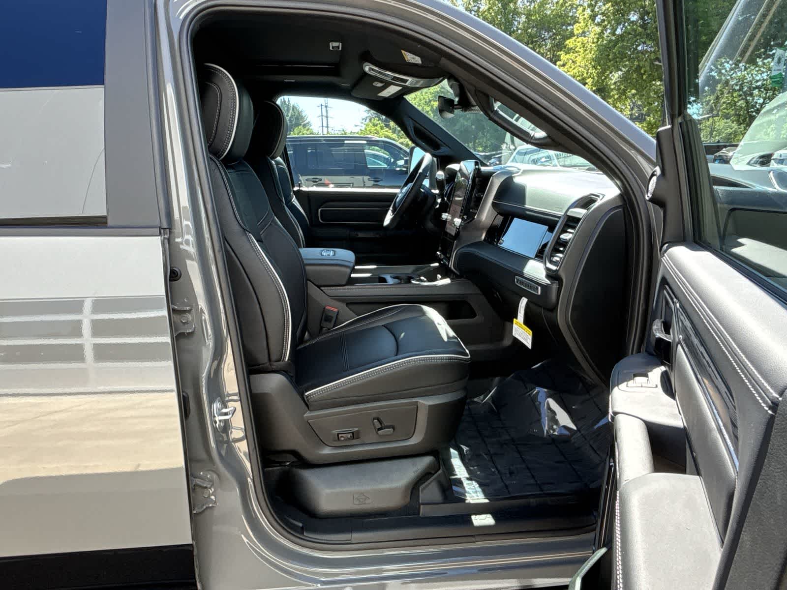 Thumbnail: 2026 RAM 2500 - 9