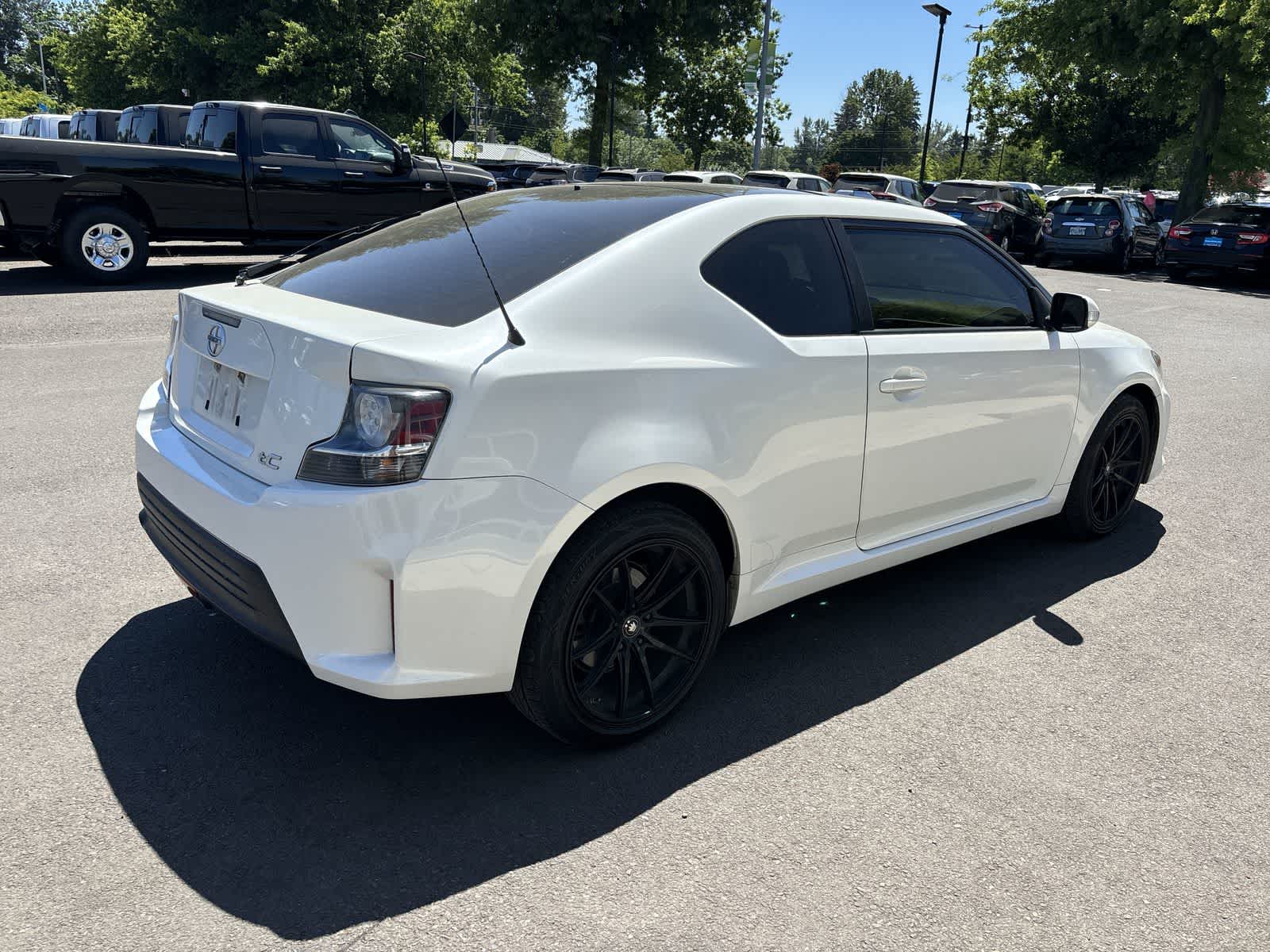 Thumbnail: 2016 Scion tC - 4