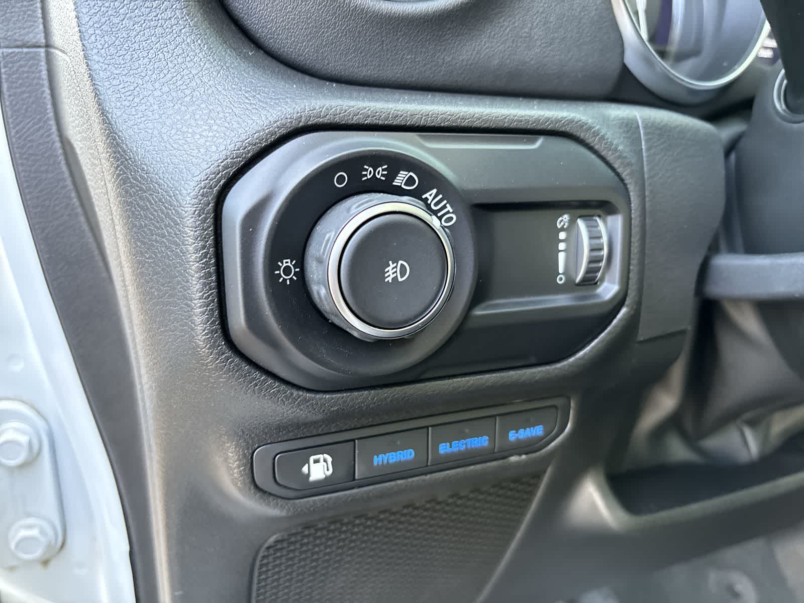 Thumbnail: 2023 Jeep Wrangler - 11