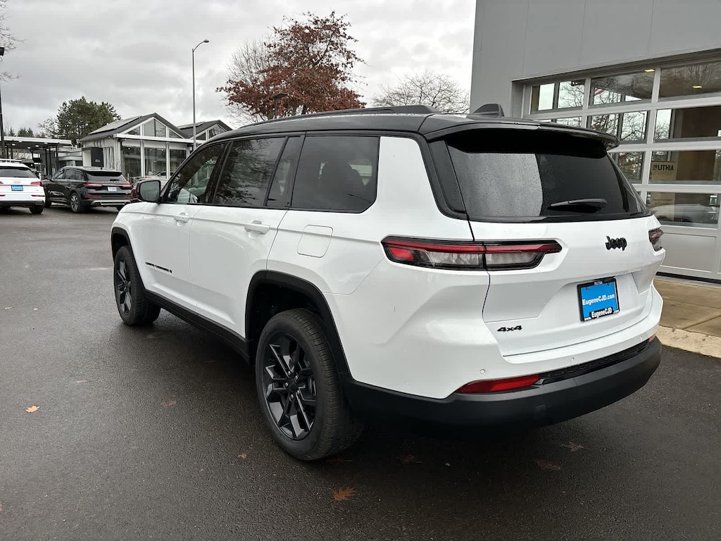 New 2025 Jeep Grand Cherokee L Limited Sport Utility