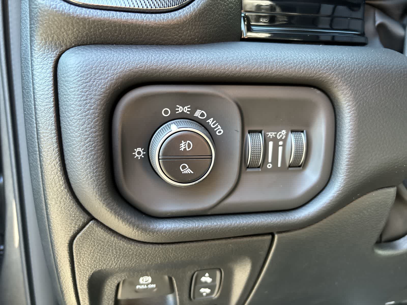 Thumbnail: 2026 RAM 1500 - 11