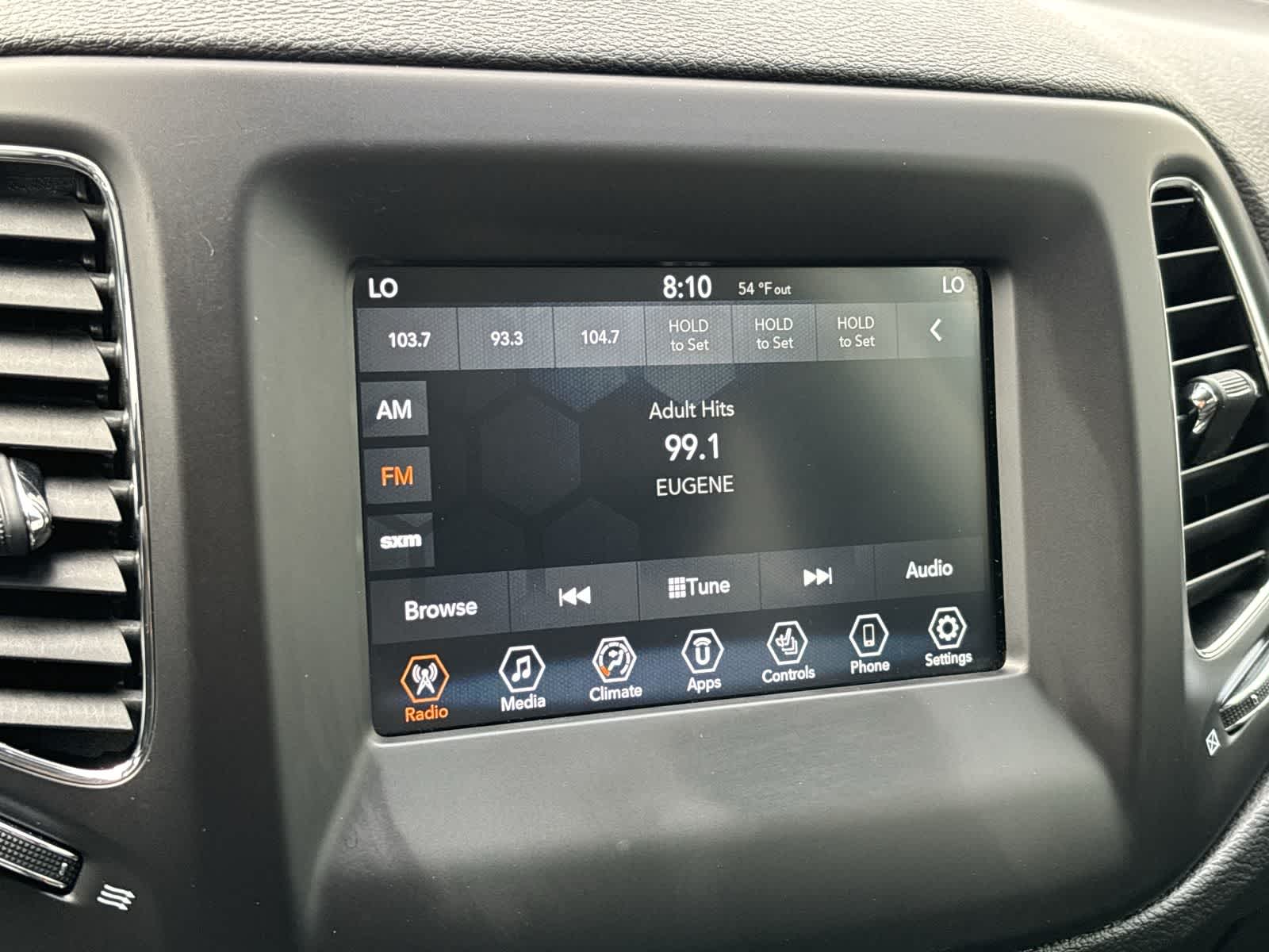 Thumbnail: 2019 Jeep Compass - 14