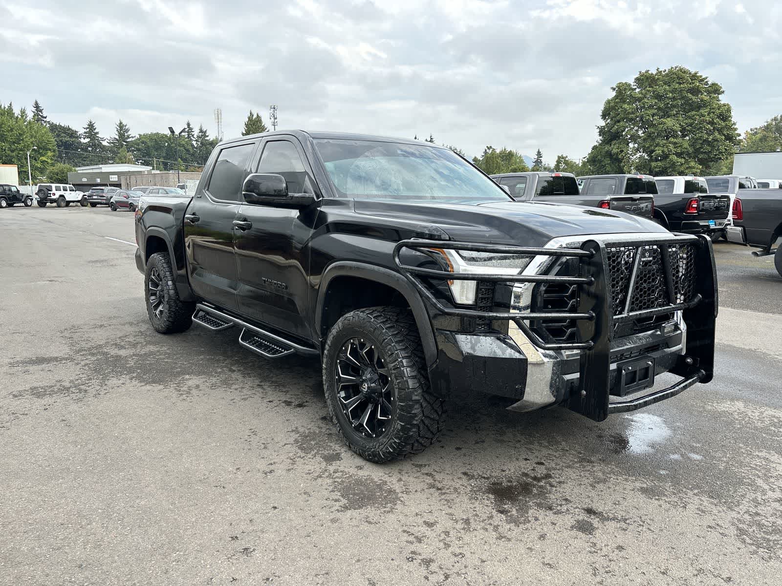 Thumbnail: 2022 Toyota Tundra - 6