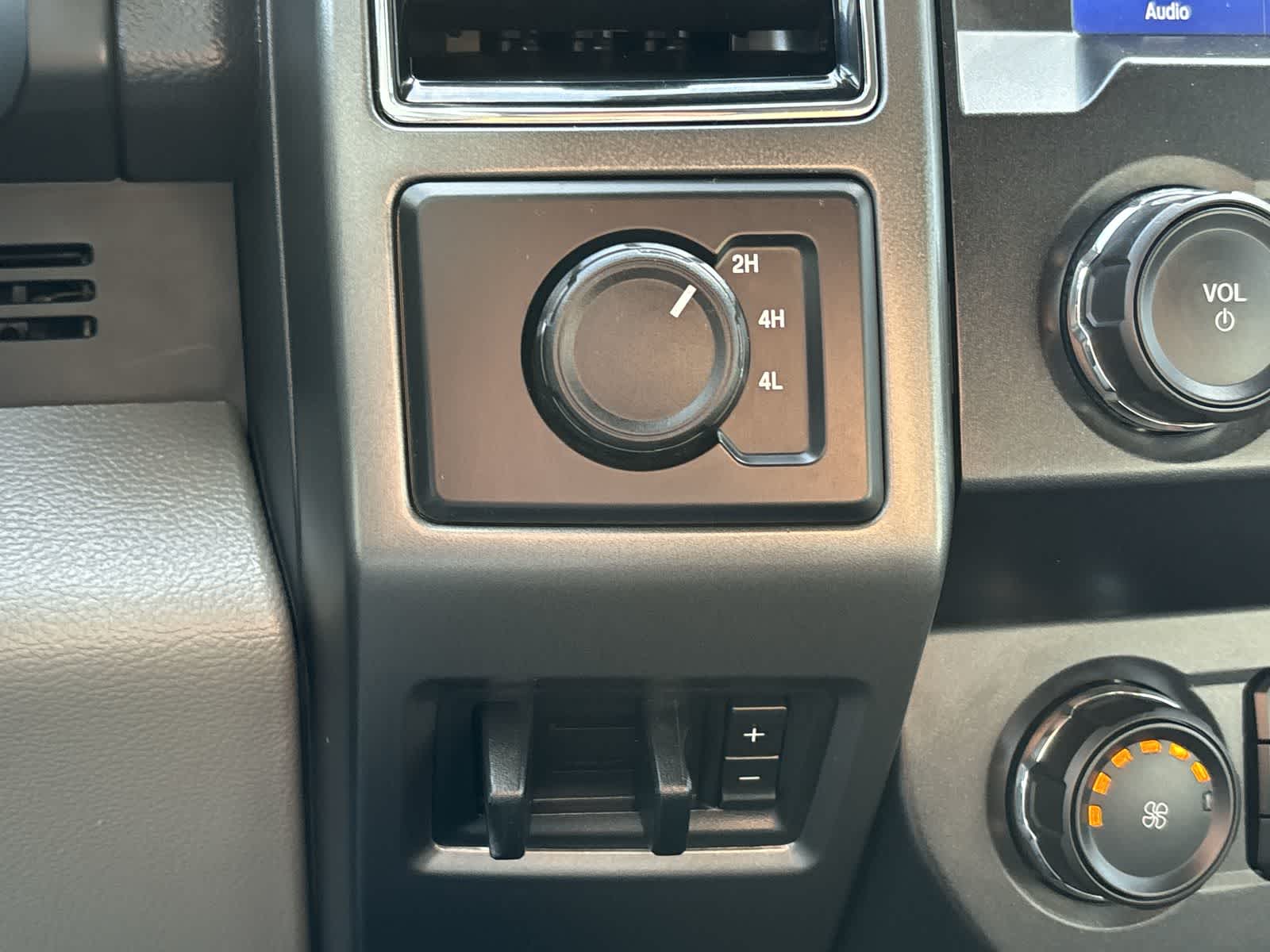 Thumbnail: 2022 Ford F-250 - 25