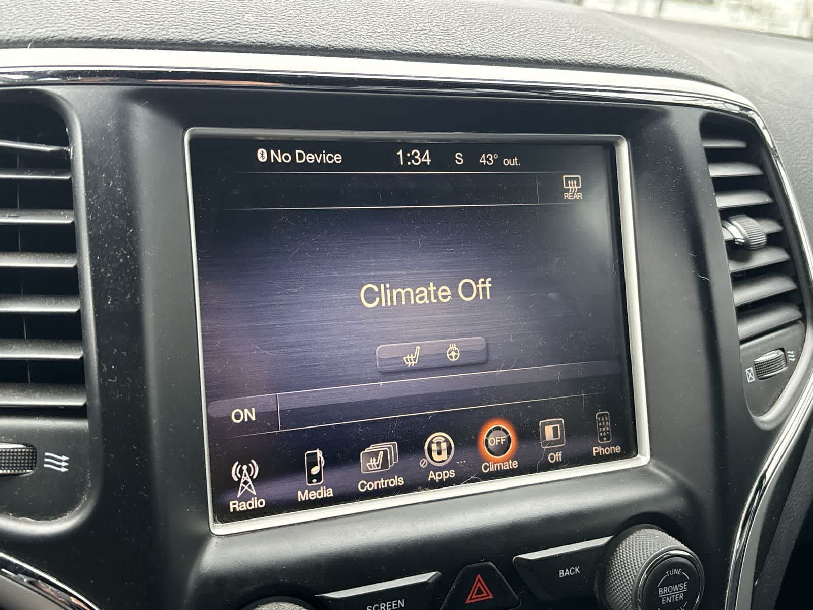 Thumbnail: 2015 Jeep Grand Cherokee - 17