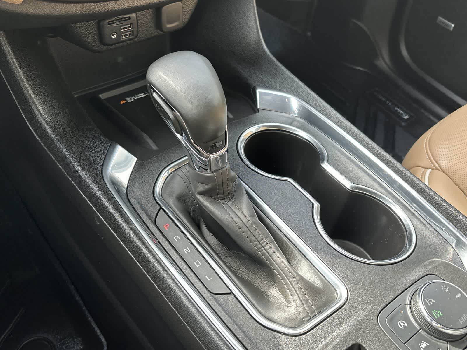 Thumbnail: 2023 Chevrolet Traverse - 28