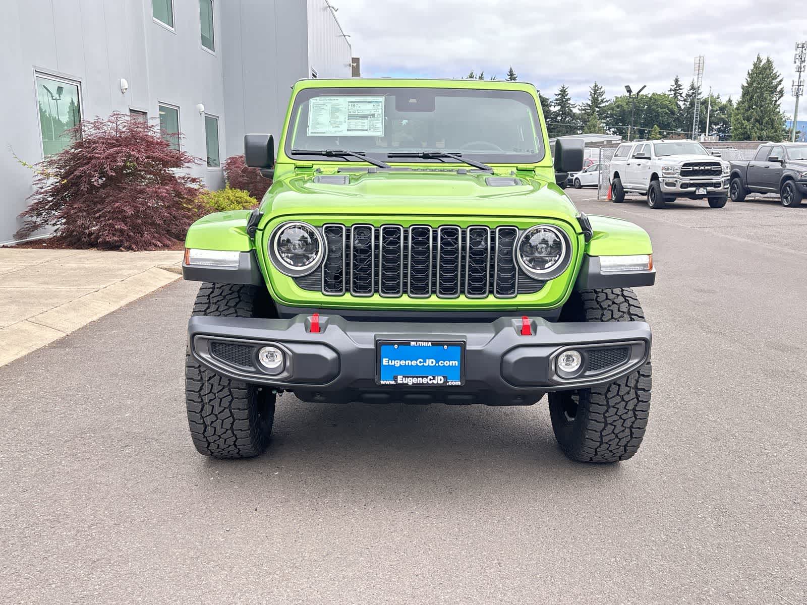 Thumbnail: 2025 Jeep Gladiator - 8