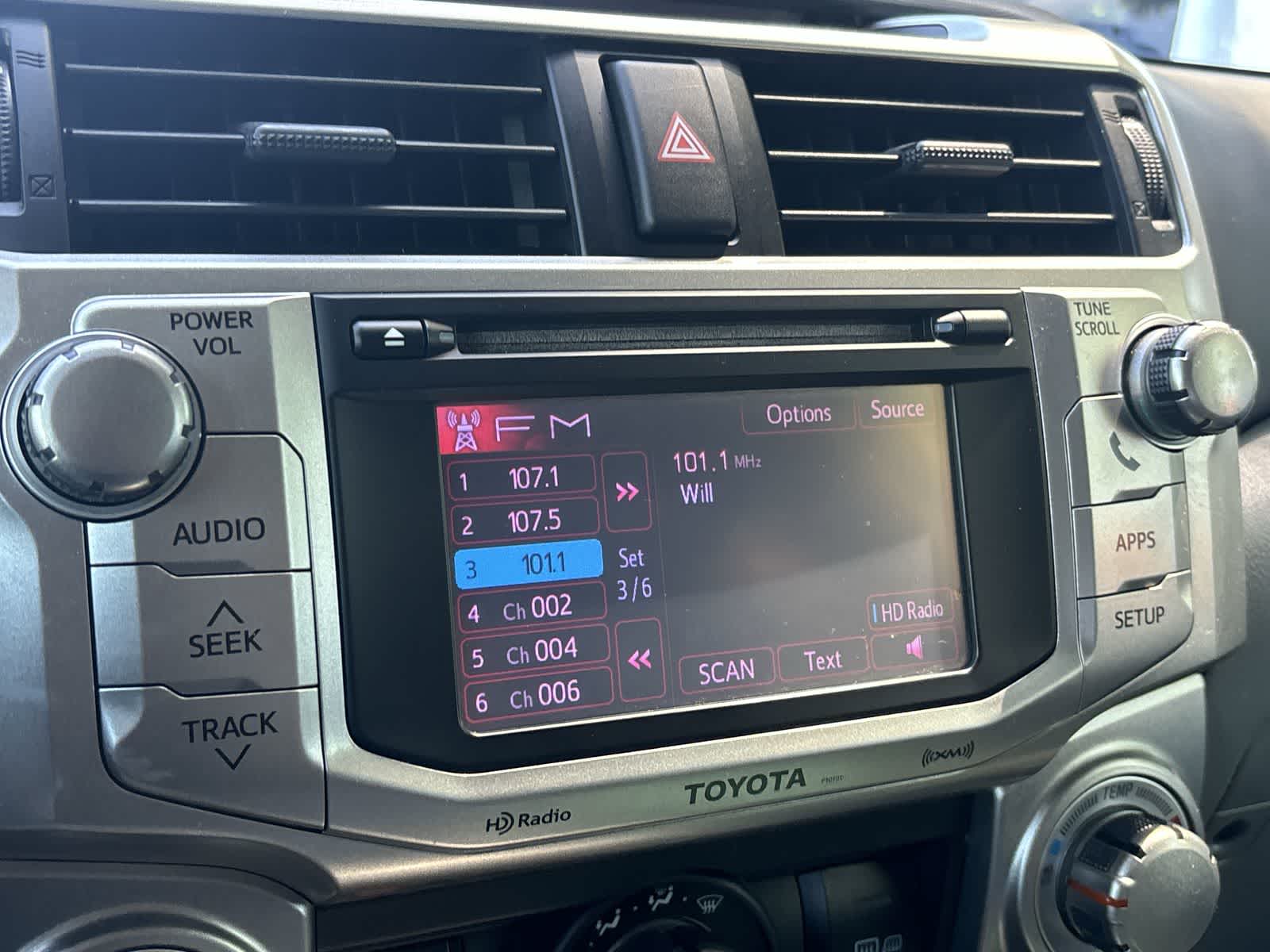 Thumbnail: 2012 Toyota 4Runner - 15