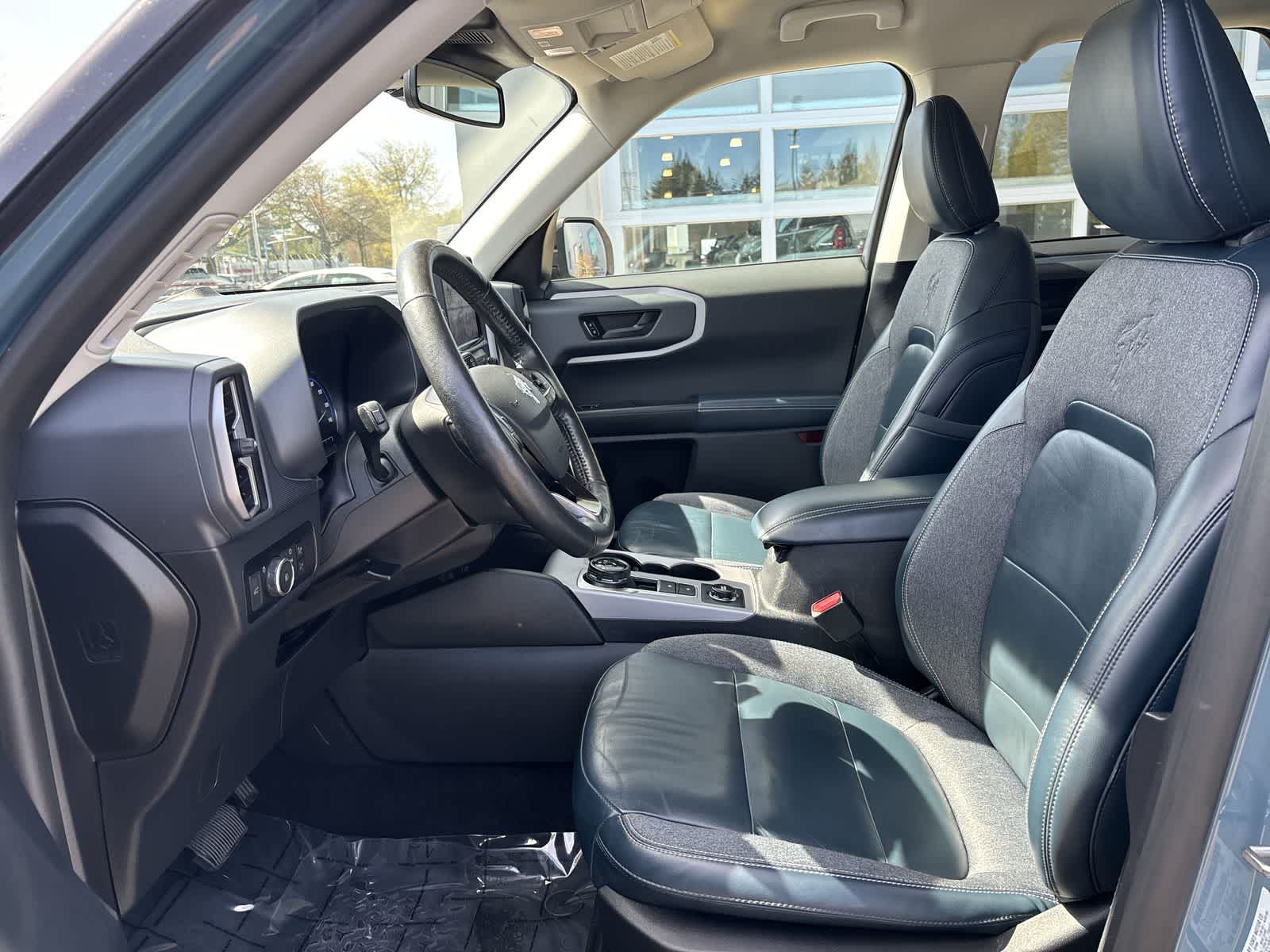 Thumbnail: 2022 Ford Bronco Sport - 9