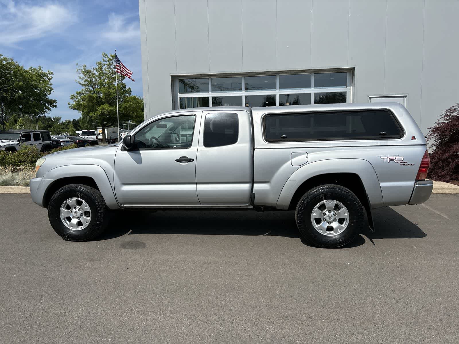 Thumbnail: 2007 Toyota Tacoma - 2