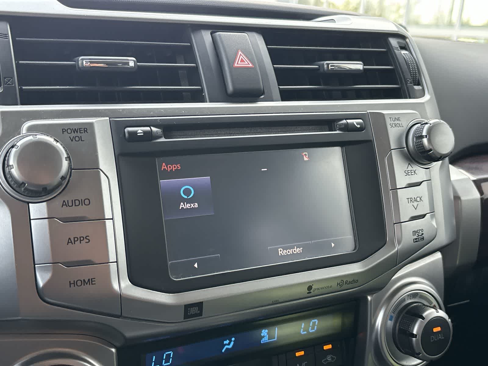 Thumbnail: 2015 Toyota 4Runner - 17