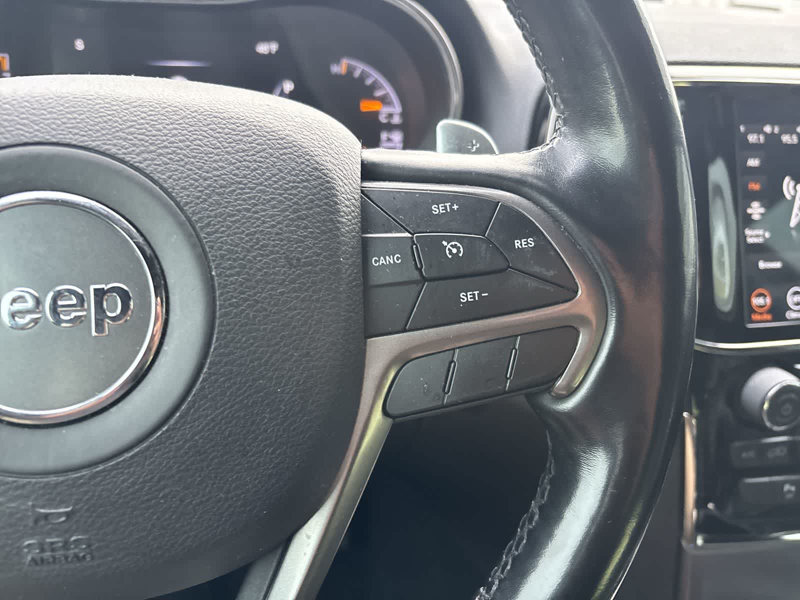 Thumbnail: 2020 Jeep Grand Cherokee - 9