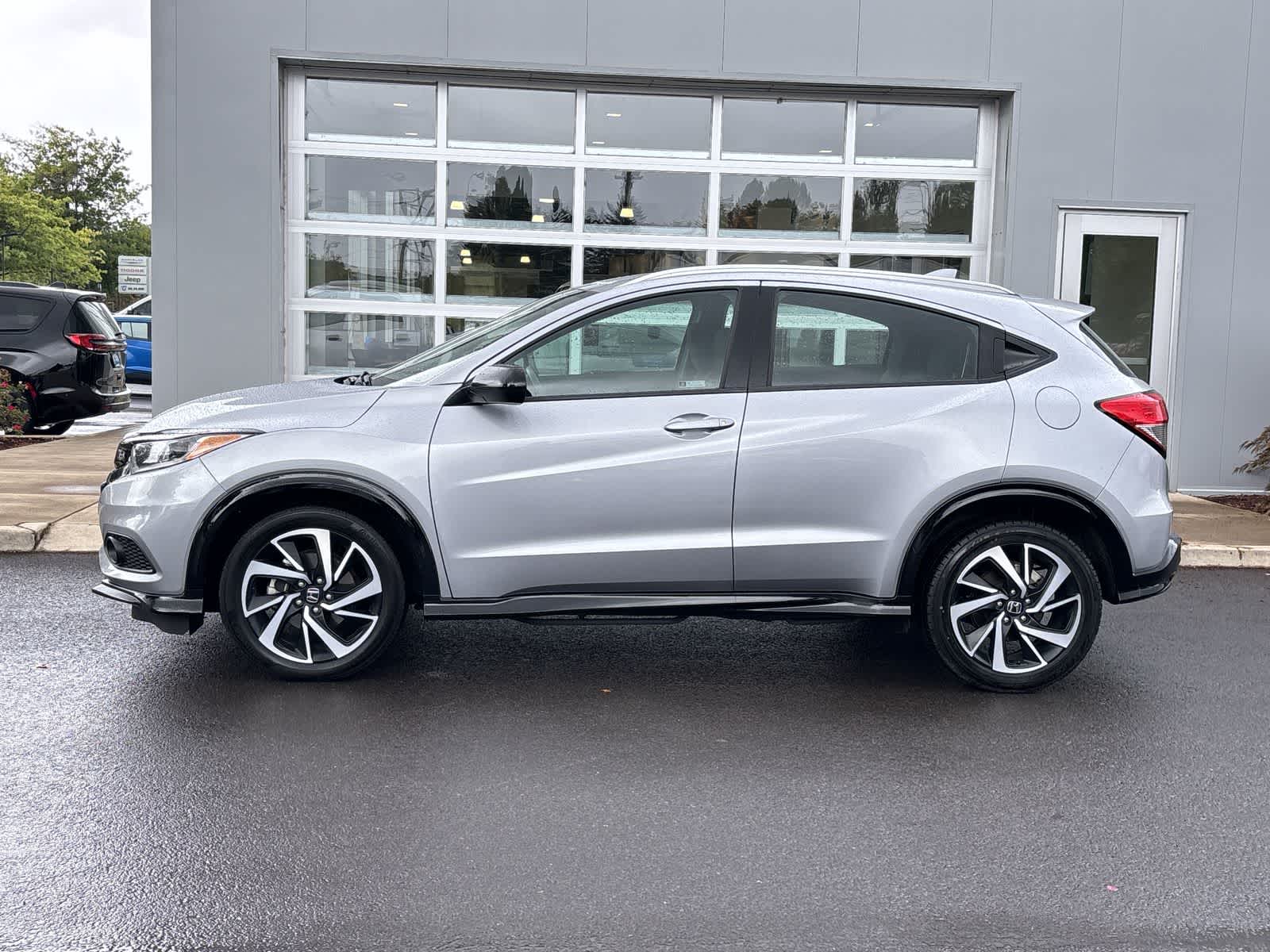 Used 2020 Honda HR-V Sport with VIN 3CZRU6H16LM718370 for sale in Eugene, OR