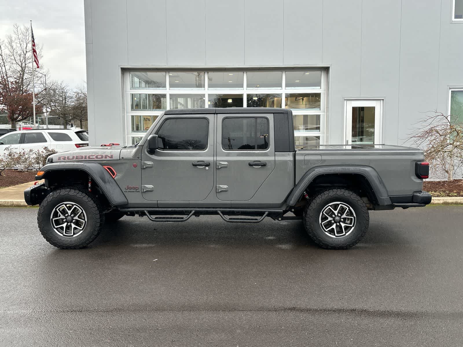 Thumbnail: 2021 Jeep Gladiator - 2