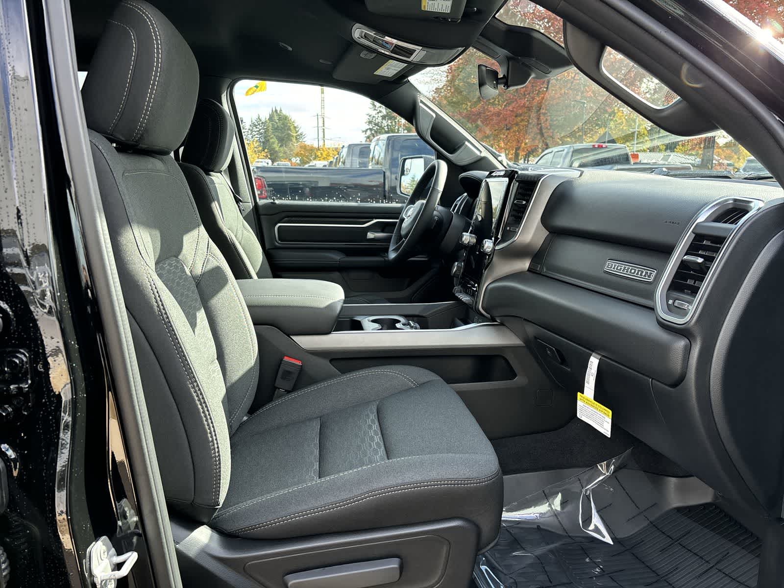 Thumbnail: 2026 RAM 1500 - 8