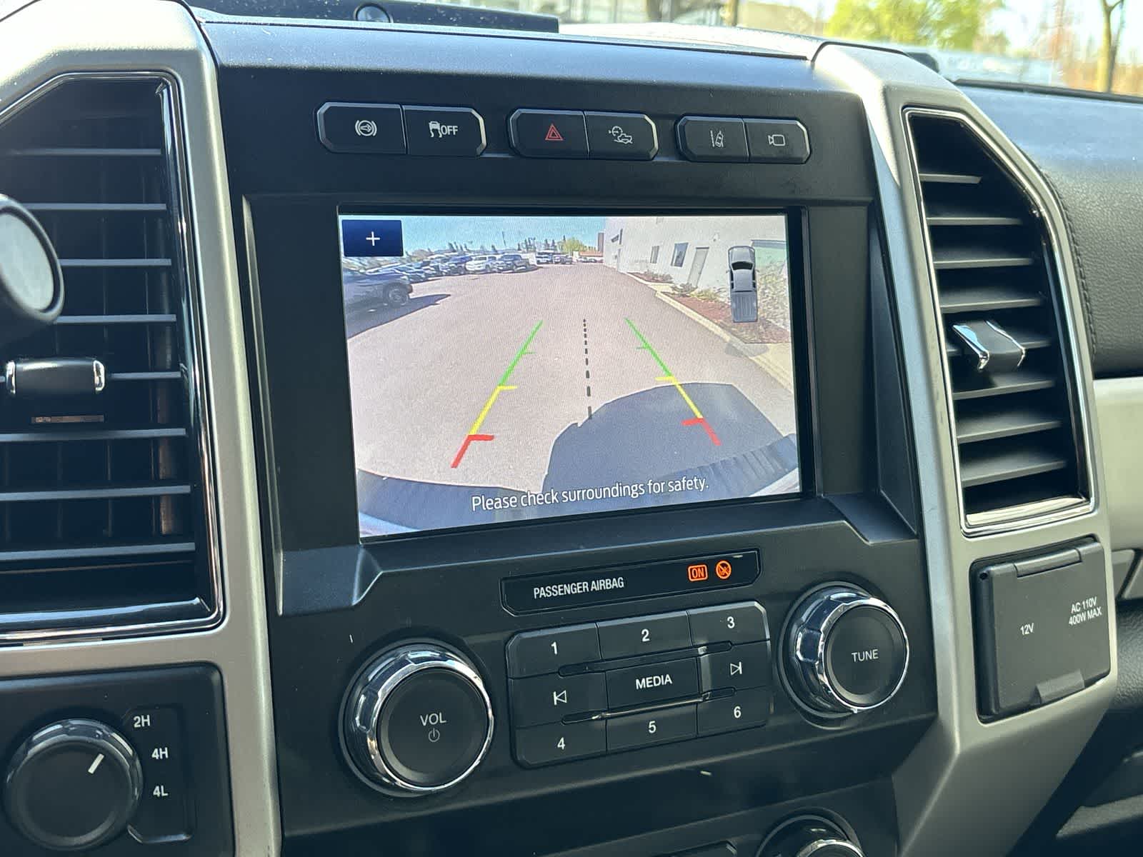 Thumbnail: 2020 Ford F-350 - 28