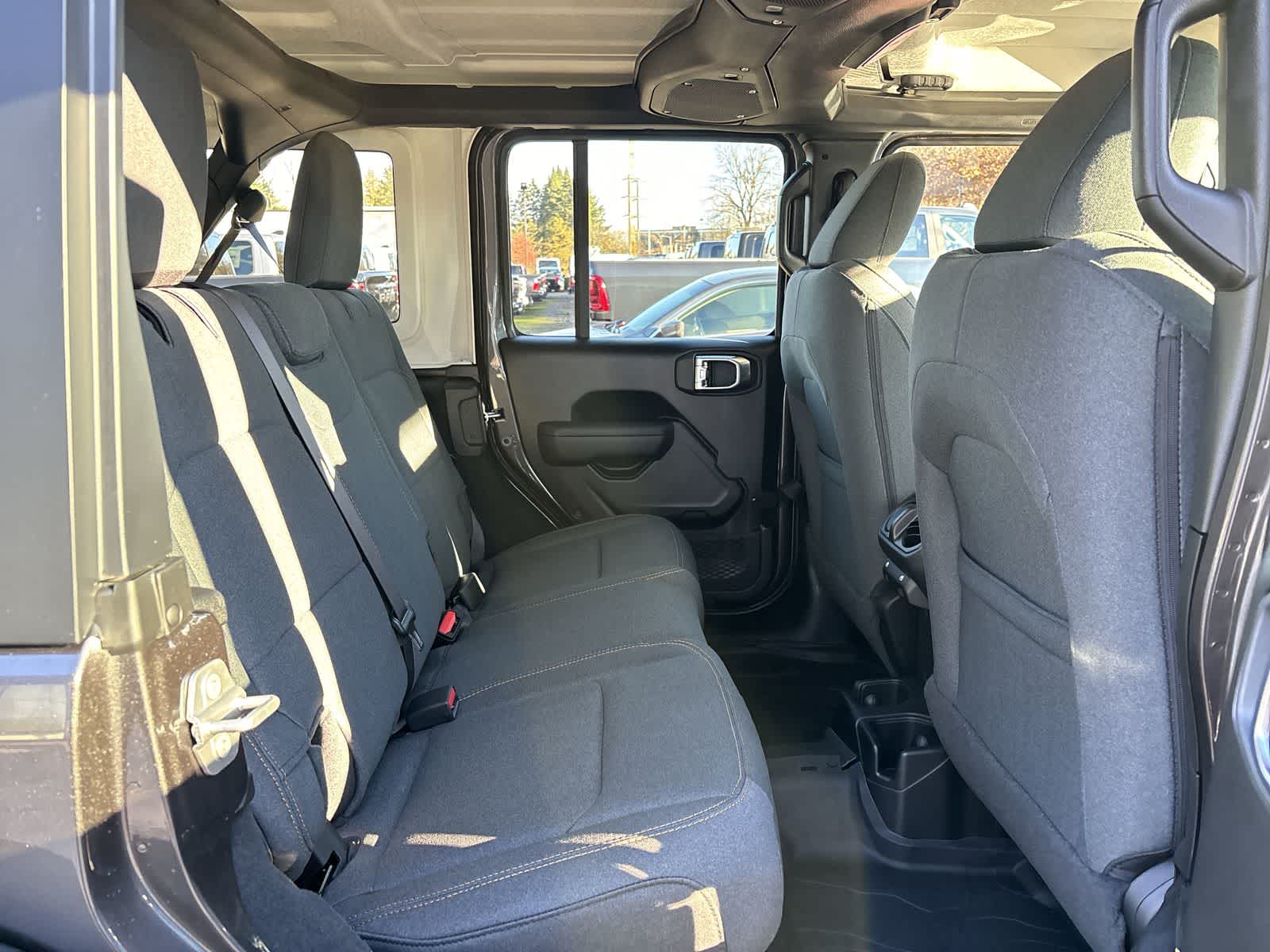 Thumbnail: 2026 Jeep Wrangler - 6