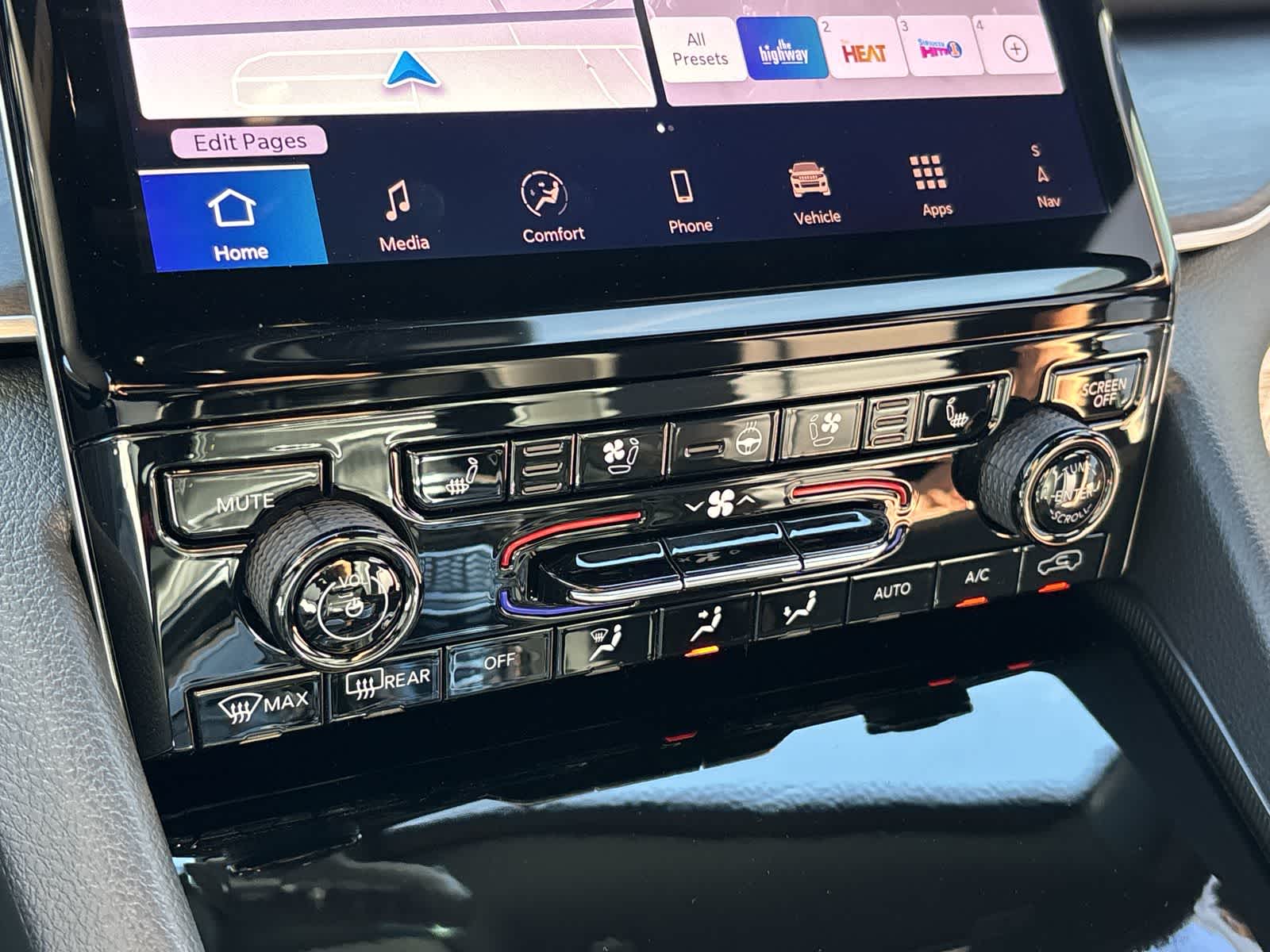 Thumbnail: 2025 Jeep Grand Cherokee - 24