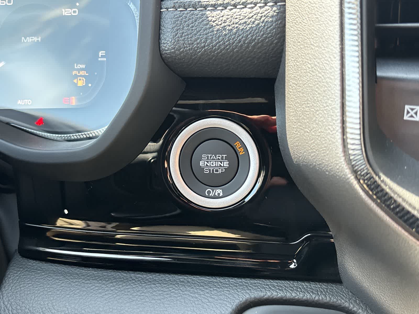 Thumbnail: 2026 RAM 1500 - 26