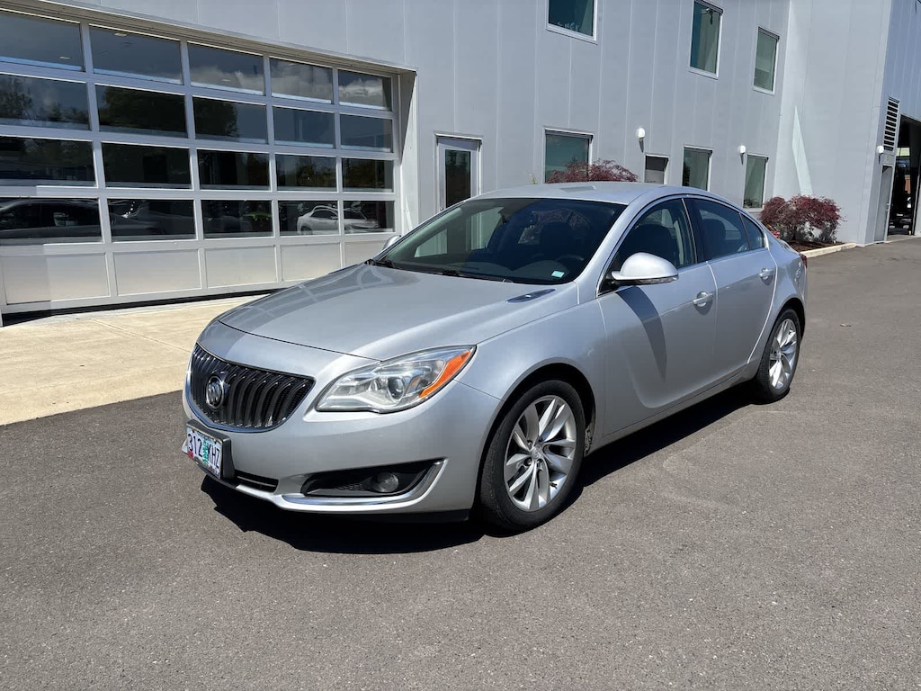 Used 2016 Buick Regal Turbo Sedan