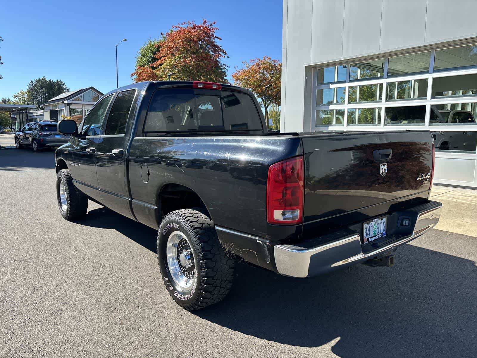 2005 Dodge Ram SLT Laramie photo 2
