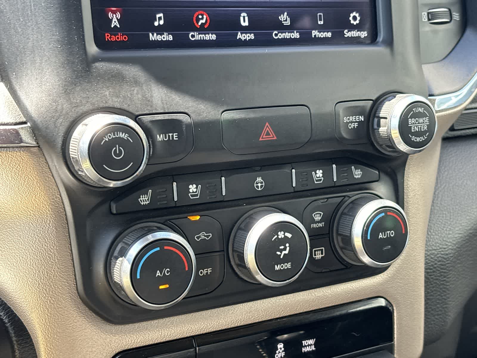 Thumbnail: 2019 RAM 1500 - 25