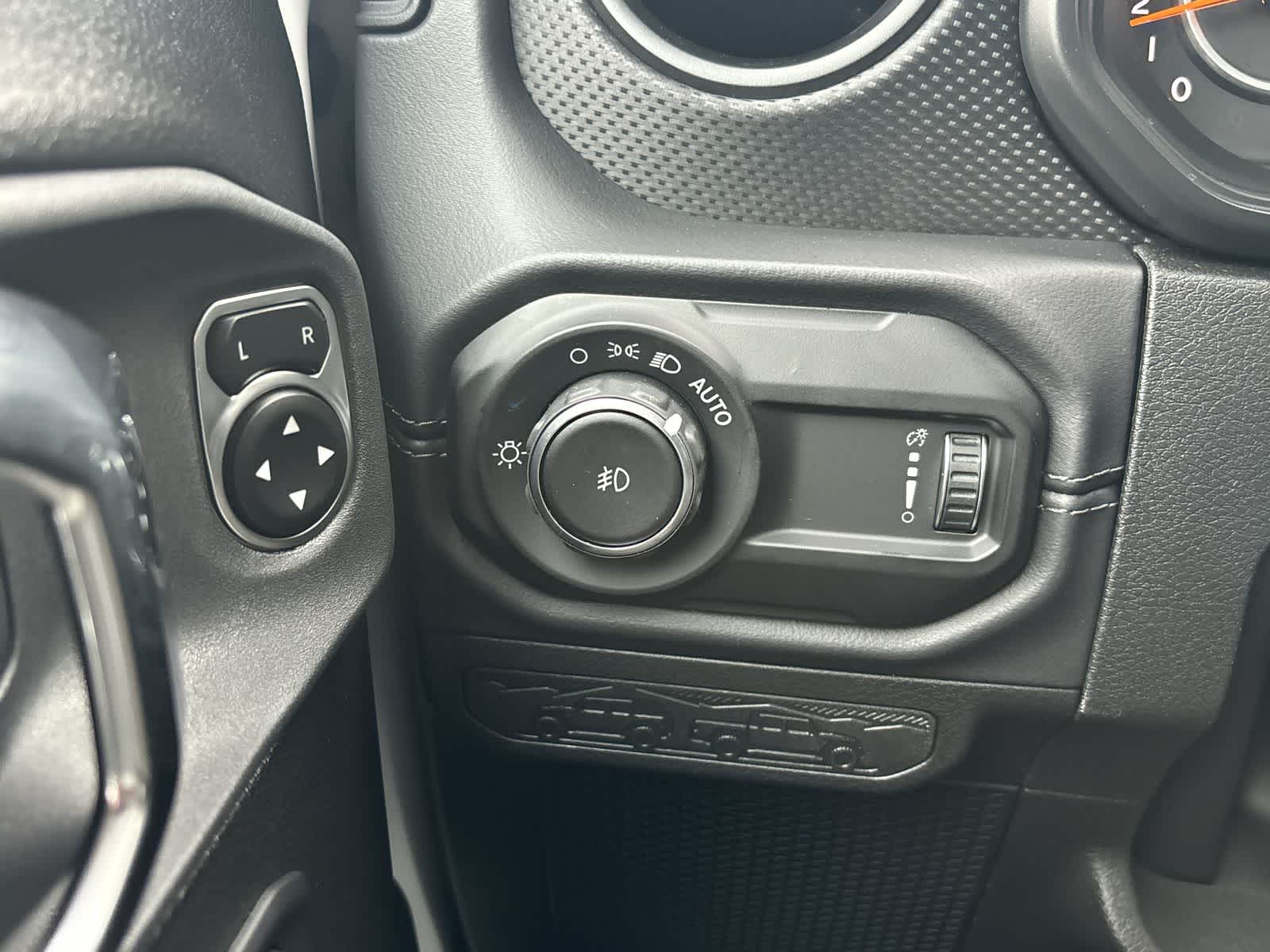 Thumbnail: 2026 Jeep Wrangler - 16