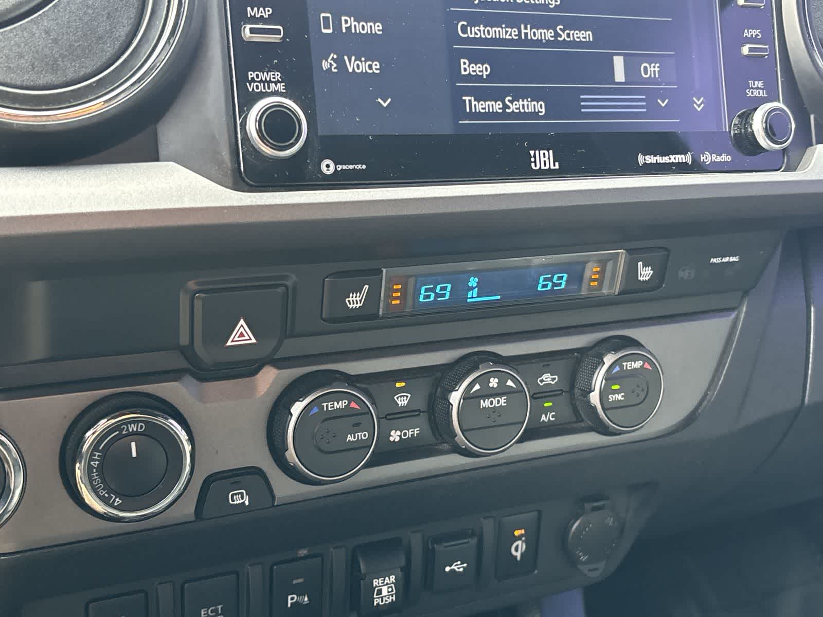 Thumbnail: 2021 Toyota Tacoma - 21