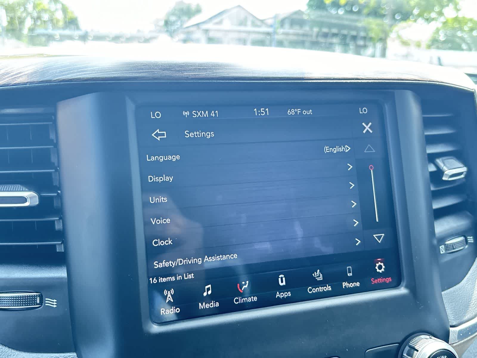 2020 RAM 1500 Laramie 24