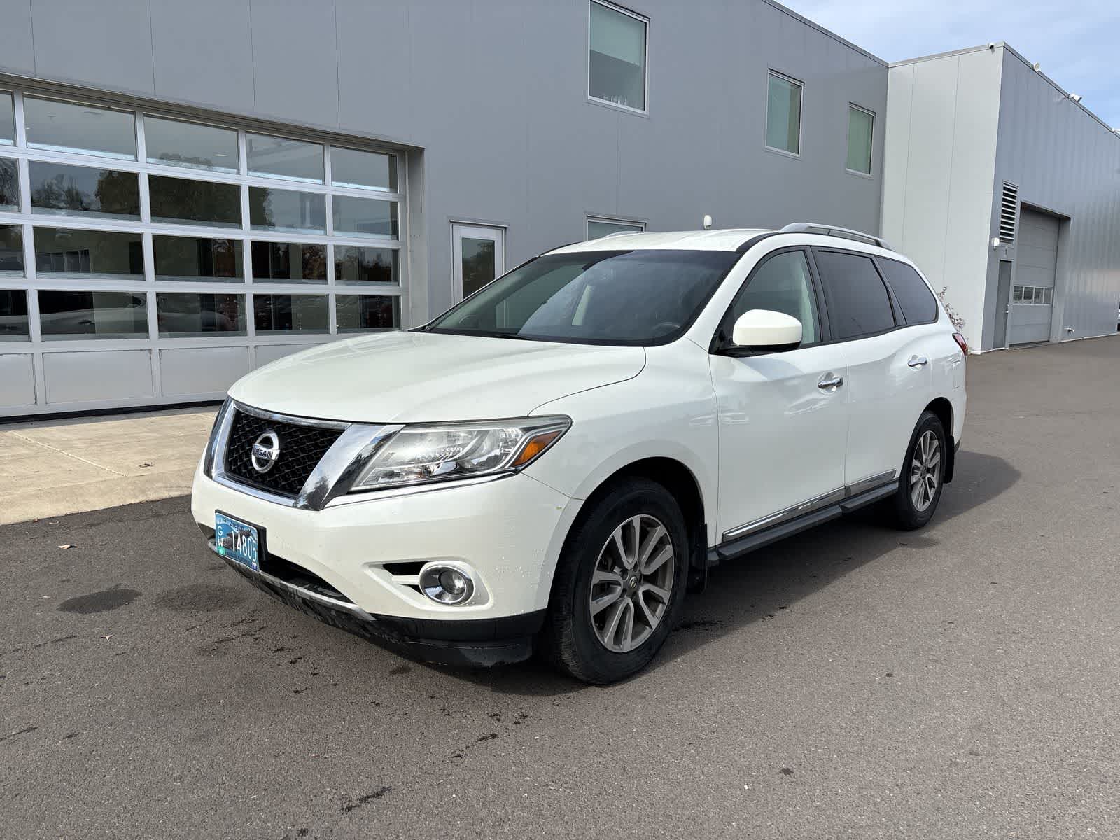 Used 2015 Nissan Pathfinder SL SUV