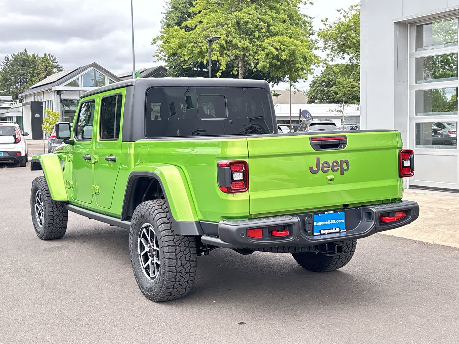 Thumbnail: 2025 Jeep Gladiator - 3