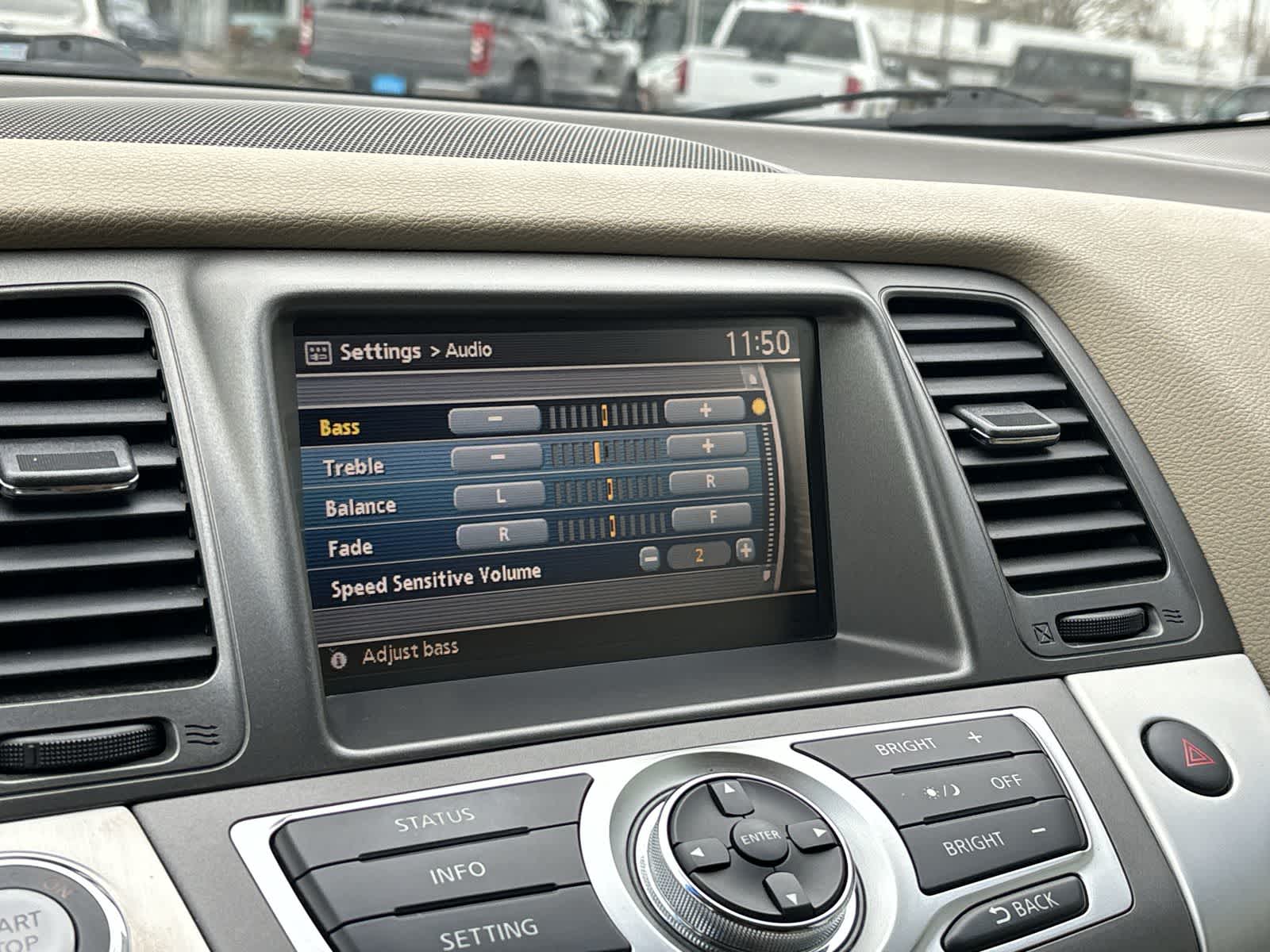 Thumbnail: 2011 Nissan Murano - 19