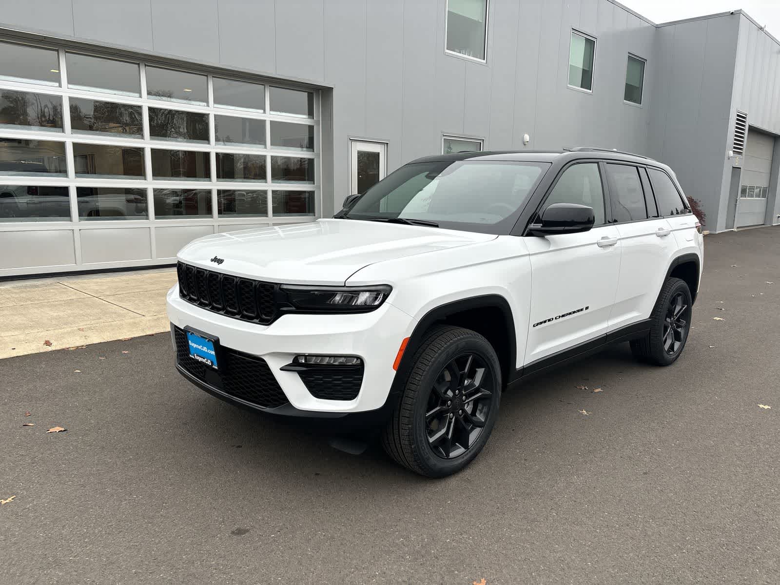 Thumbnail: 2025 Jeep Grand Cherokee - 1