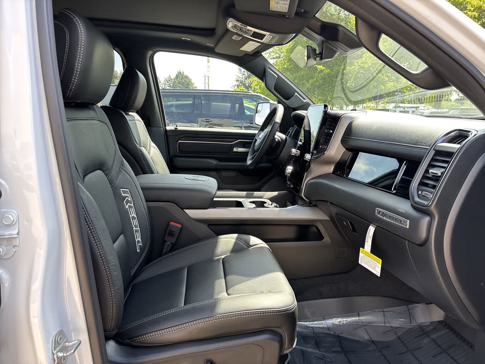 Thumbnail: 2026 RAM 1500 - 6