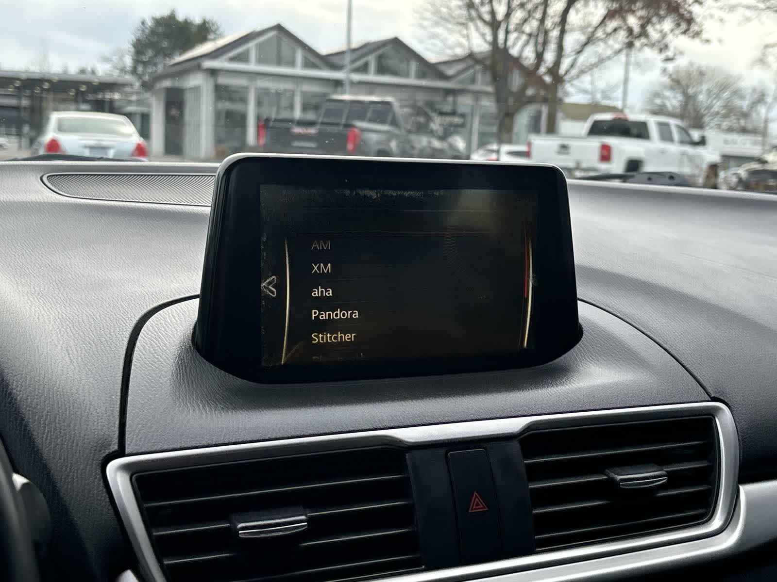 Thumbnail: 2018 Mazda Mazda3 - 19