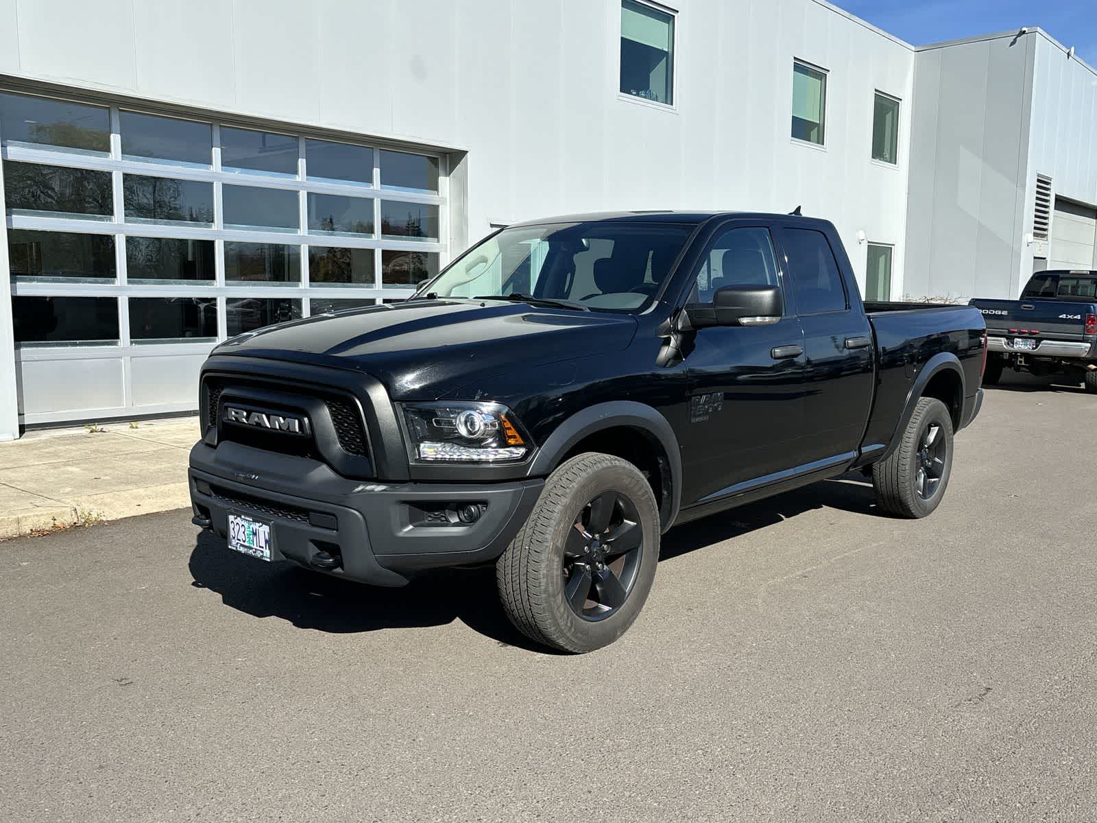 Thumbnail: 2020 RAM 1500 Classic - 1